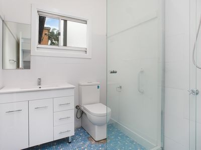 2 / 104 Waratah Street, Windang