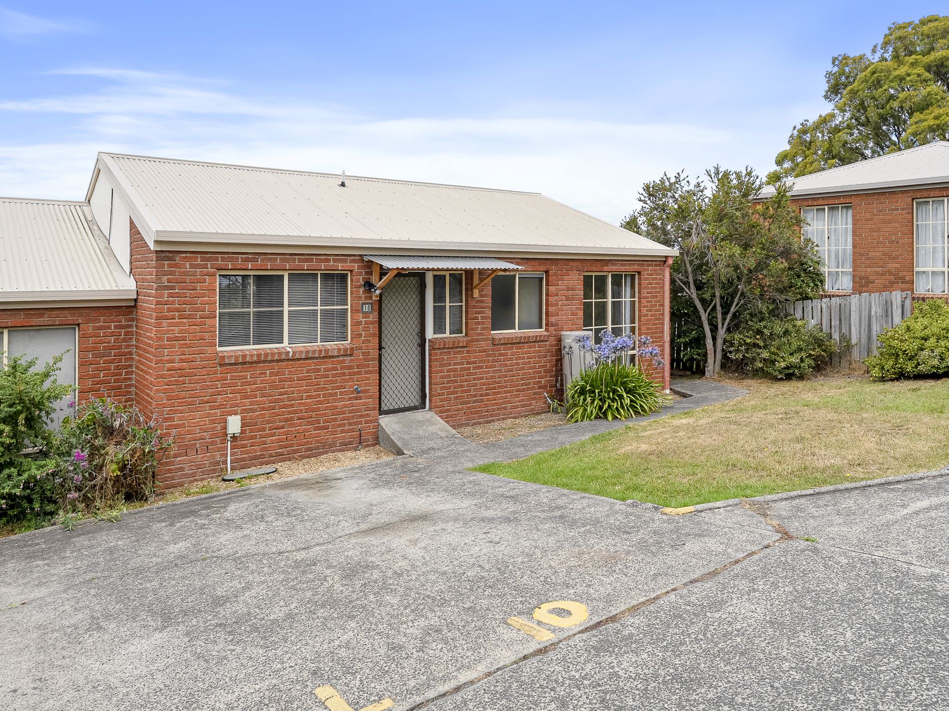 10 / 123A Abbotsfield Road, Claremont