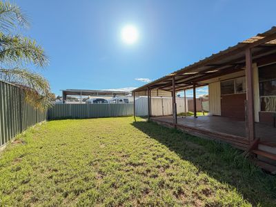 5 Harrison Crescent, Swan Hill