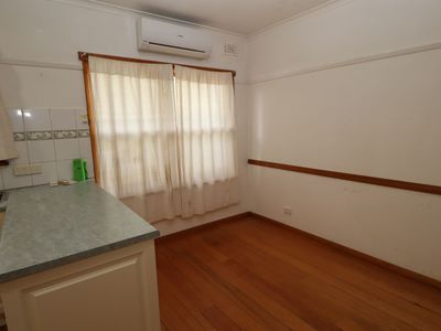 14 Ebden Street, Heathcote