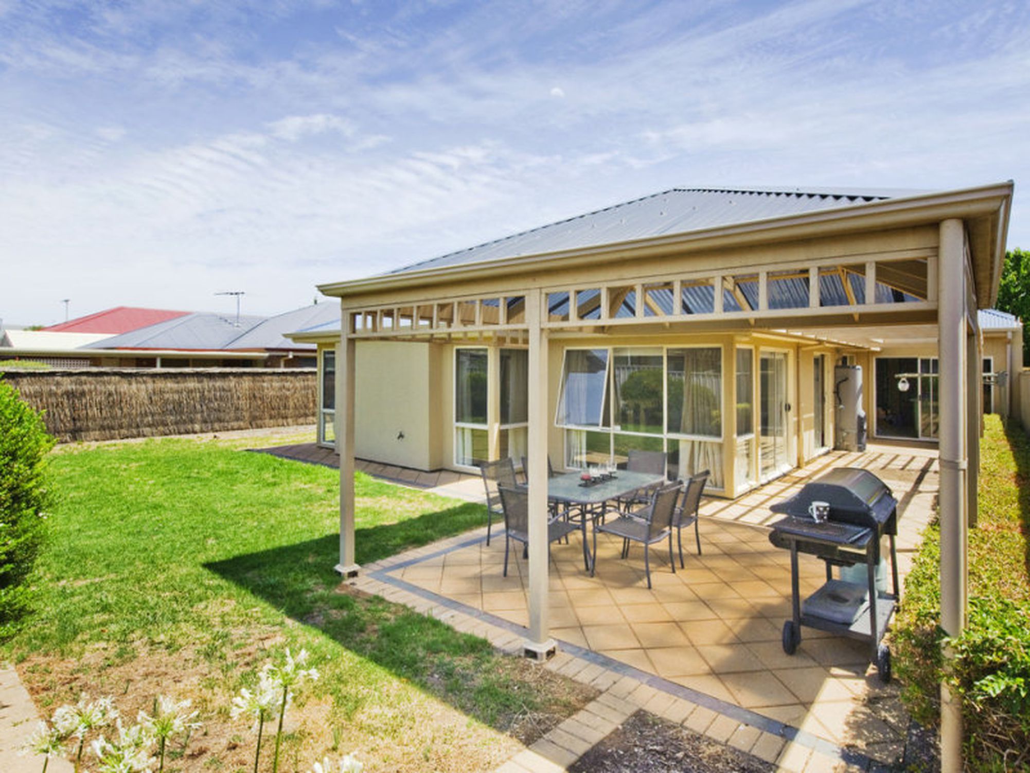 12 Northgate Parade, Northgate