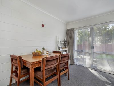 7 / 33  Old Mill Street, Frankton
