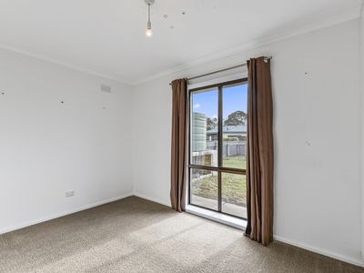 19 Commercial Avenue, Millicent