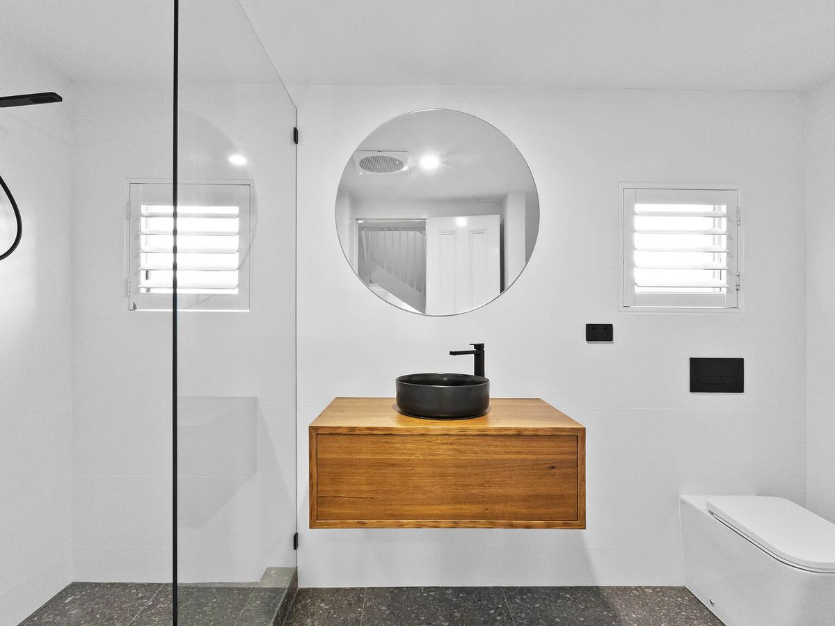 56 Henry Lawson Walk, East Perth