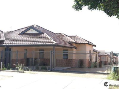 Unit 4/36 Oats St., East Victoria Park