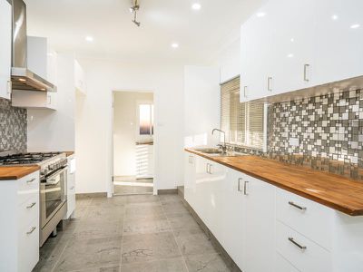 48 Highview Avenue, Greenacre