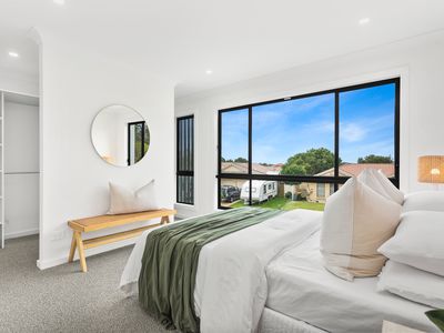 30 Felix Avenue, Horsley