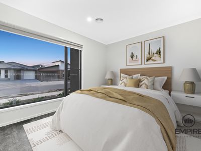 14 Labrador St, Clyde North