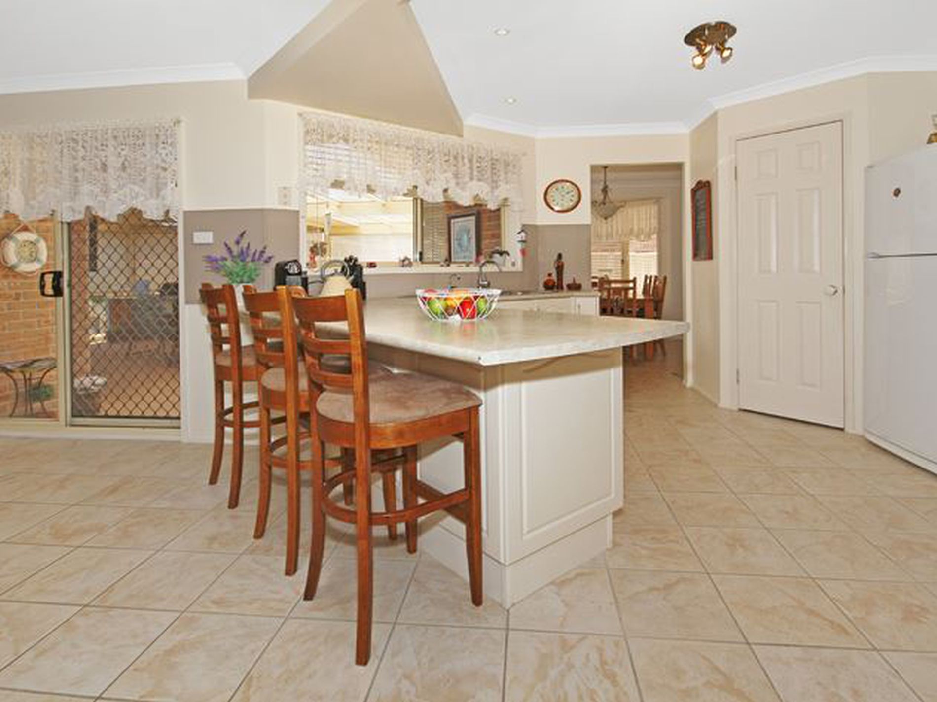 9 maria Avenue, Burrill Lake