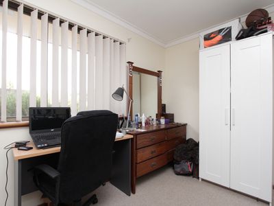 112 Telford Cres, Stirling