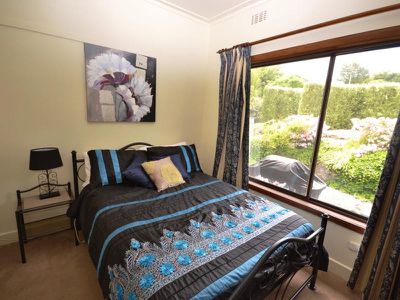 12 Arthur Street , Mount Beauty