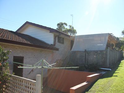 1 Avon Place, Forster