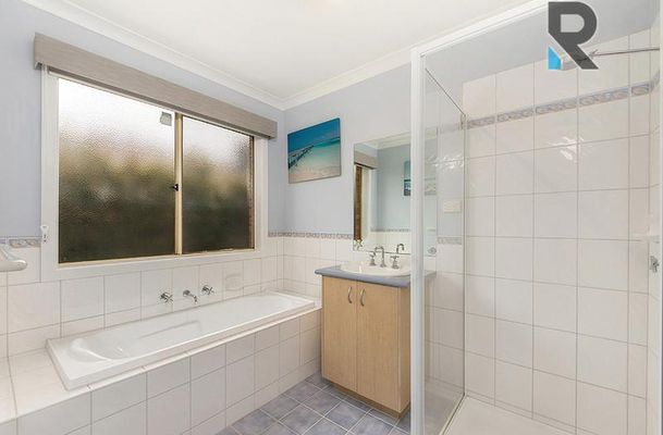 30 Bowral Loop, Craigieburn