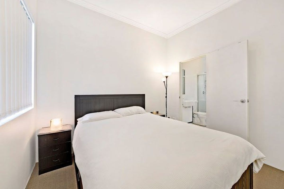 49 / 28 Marlborough Road, Homebush West