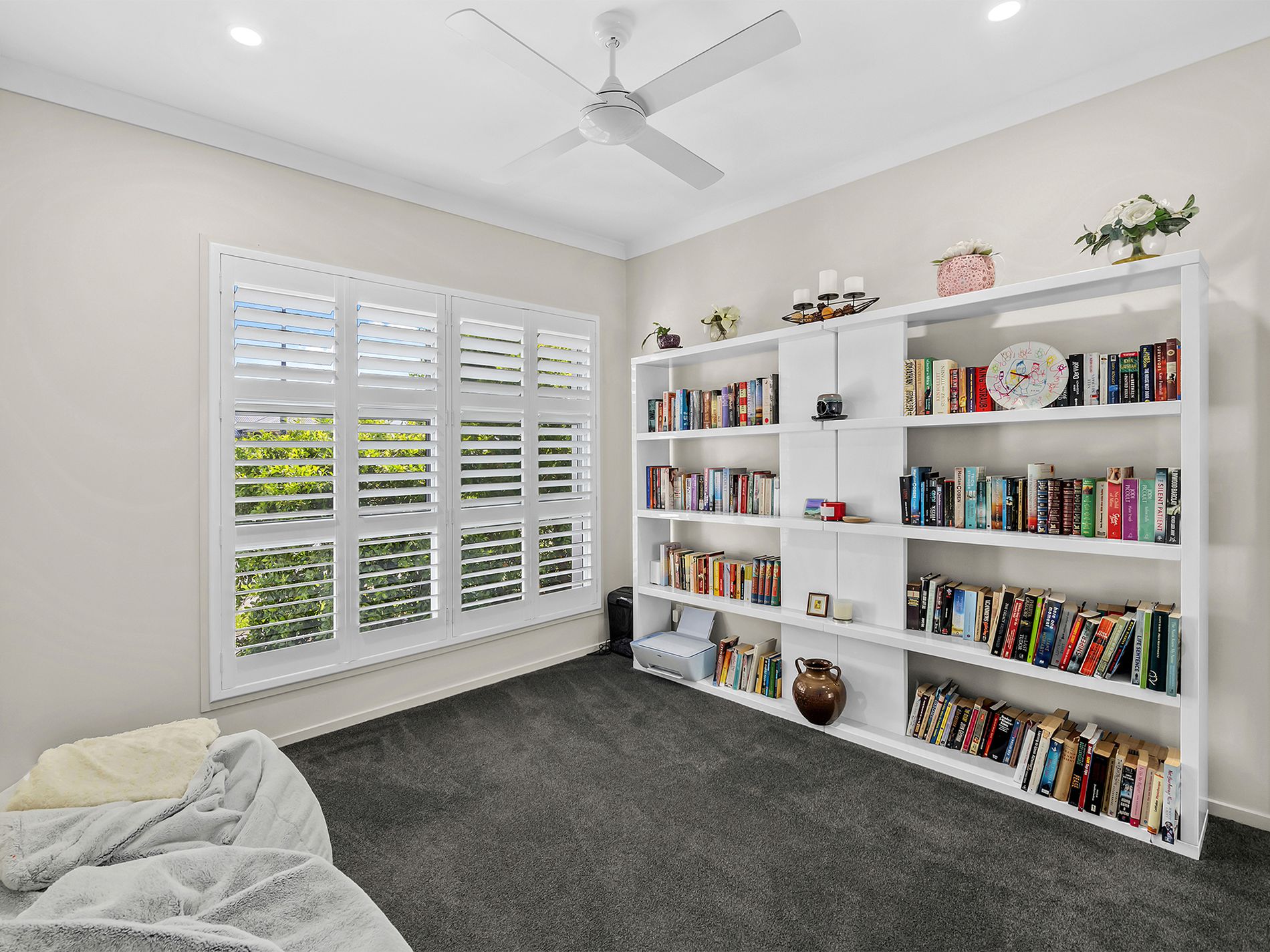 27 Comanche Street, Newport