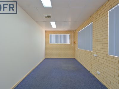 2/30 Ocean Street, Kwinana Beach