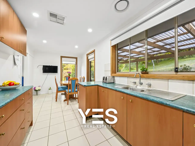 10 Alexandra Street, Upper Ferntree Gully
