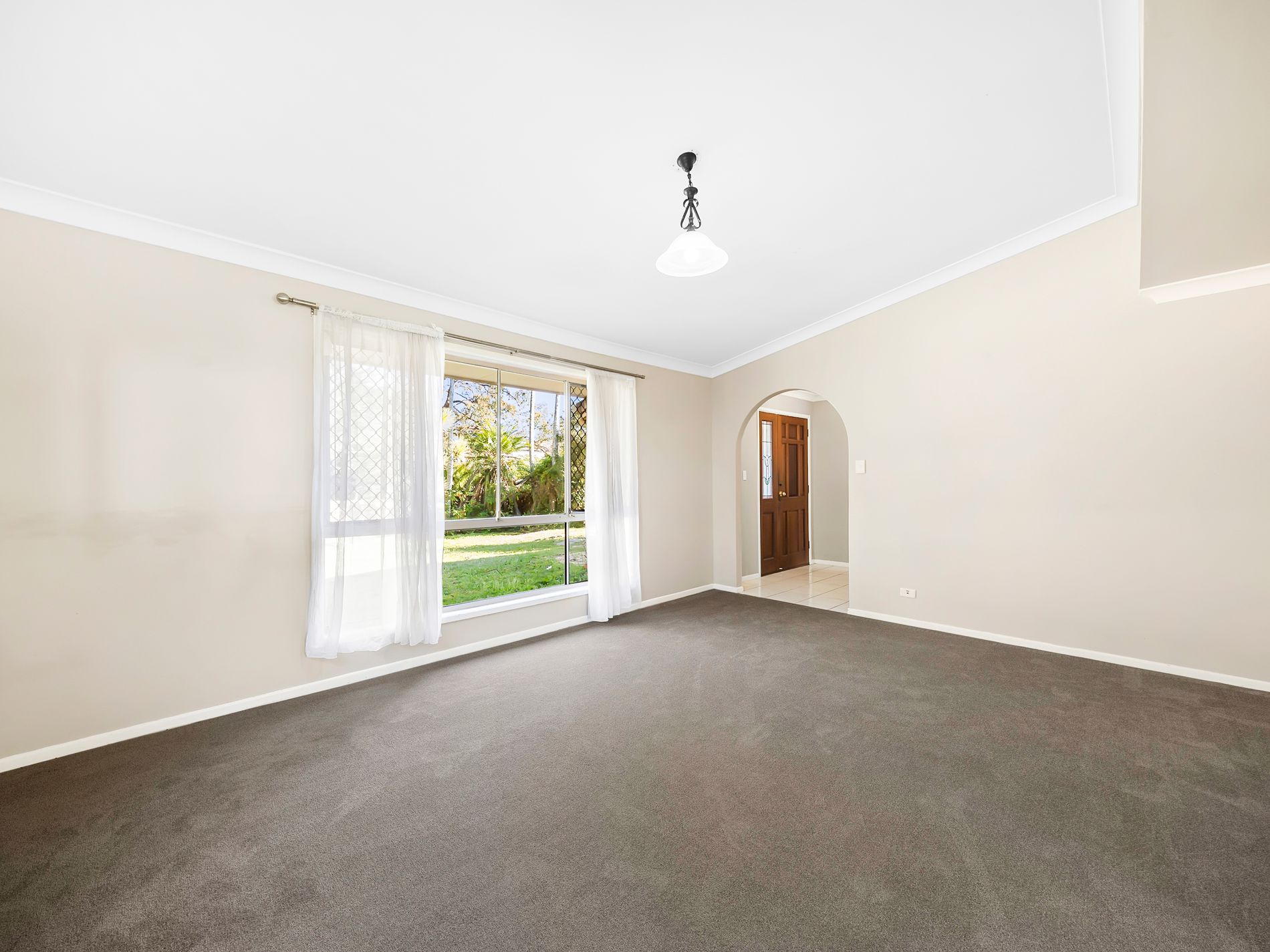 14 Caravonica Court, Calamvale