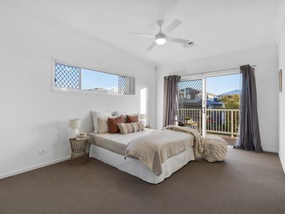 38 Santiago Crescent, Spring Mountain