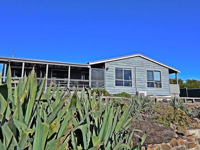 143 Bellbuoy Beach Road, Low Head