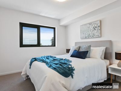 94 / 172 Railway Parade, West Leederville