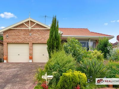 15 Dungara Crescent, Glenmore Park