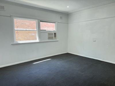 33 Kitchener Parade, Bankstown