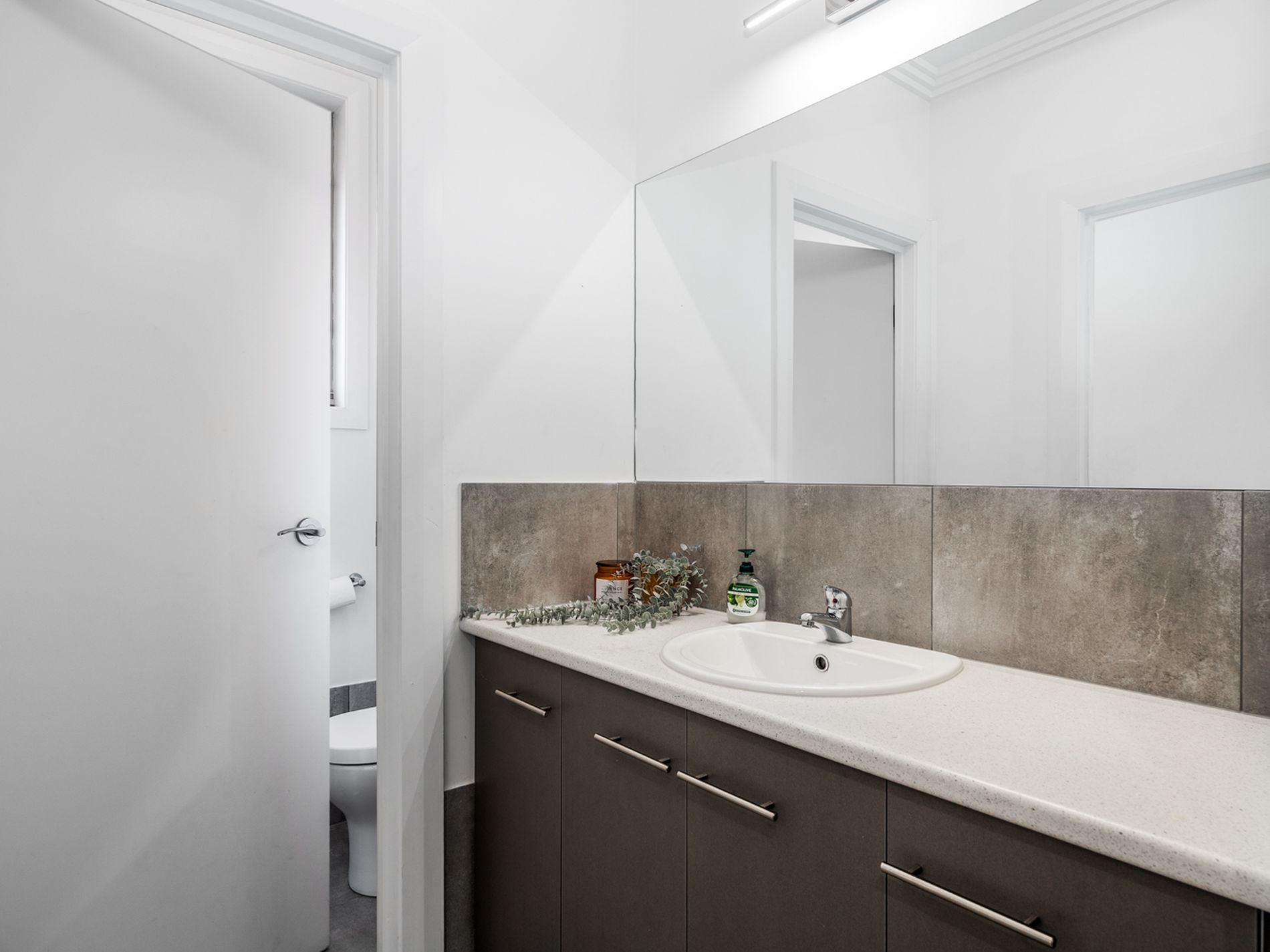 17 Maude Street, Glandore