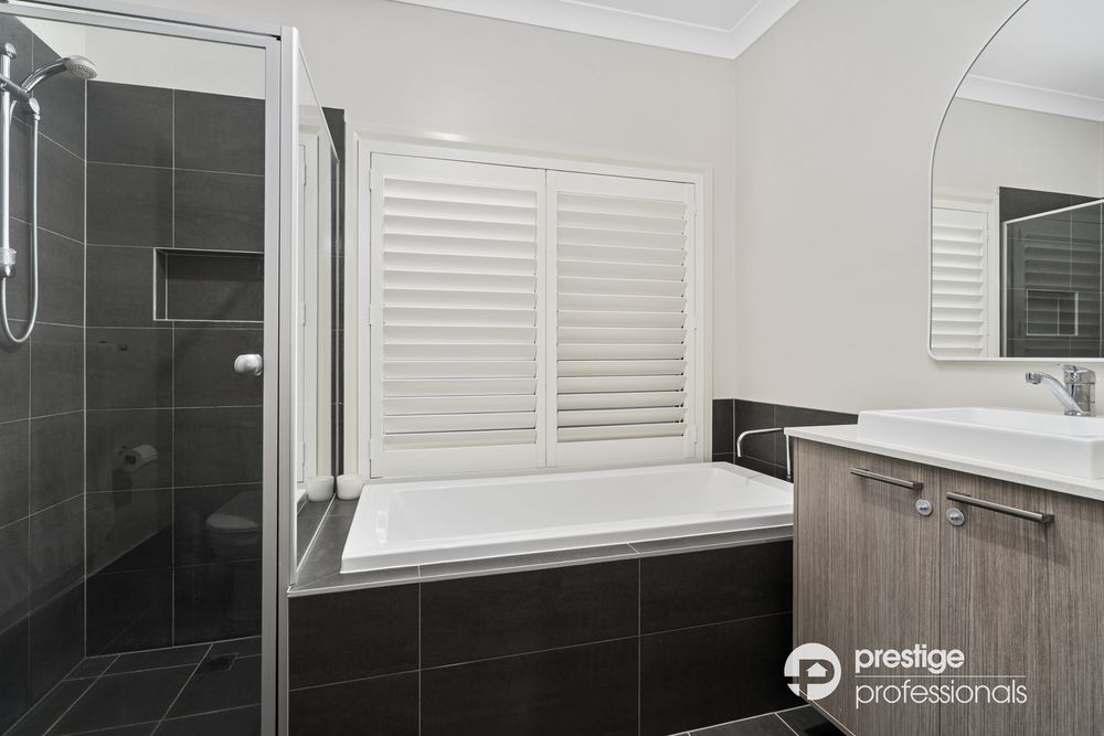 18 Silverleaf Lane, Moorebank