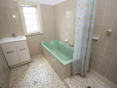 1 / 132 Lake Avenue, Cringila
