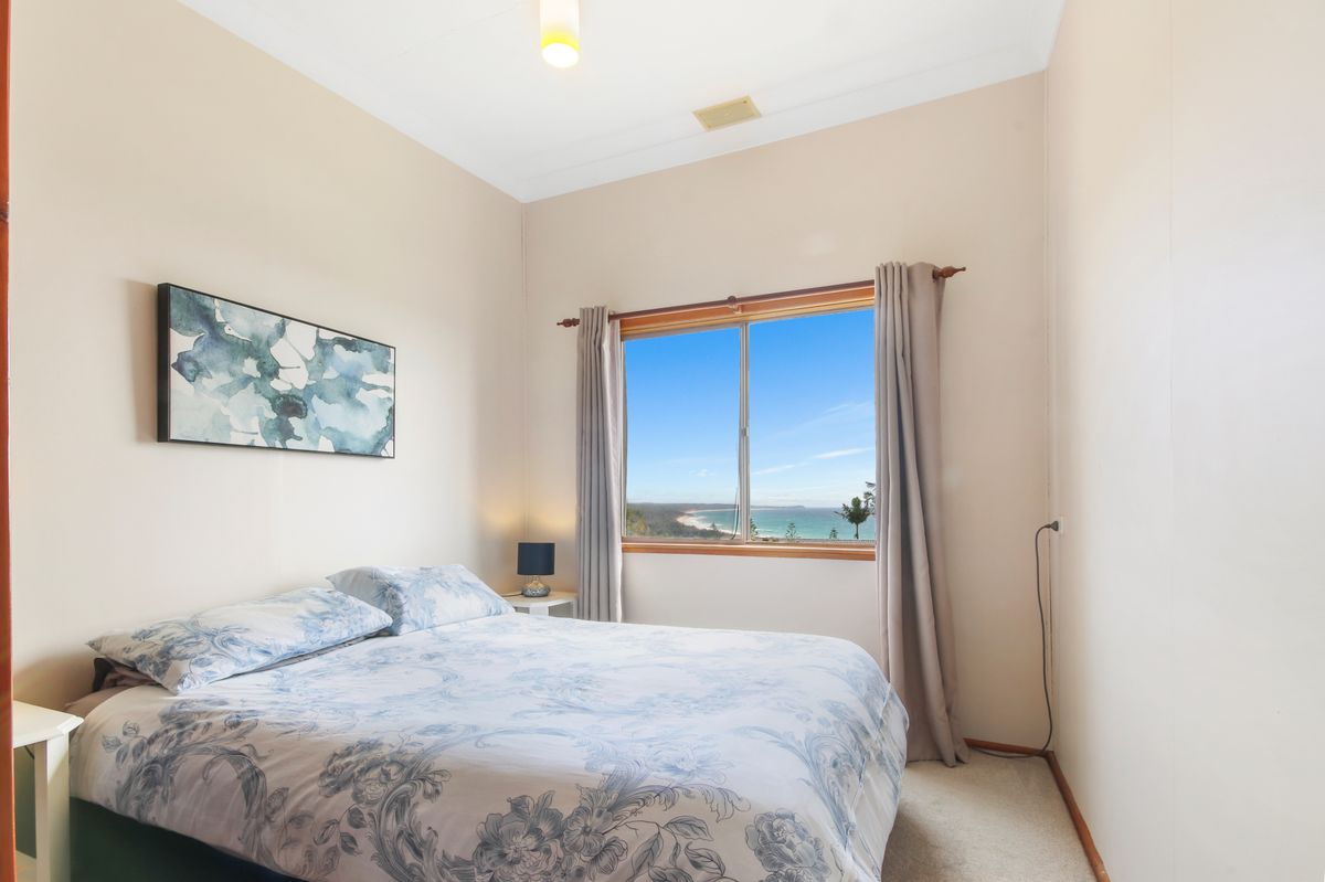 28 John Reilly Street, Dalmeny