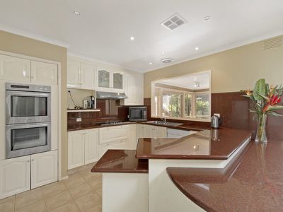 53 Somerset Drive, Dandenong North