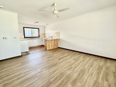 1 / 179 FAULKNER STREET, Deniliquin