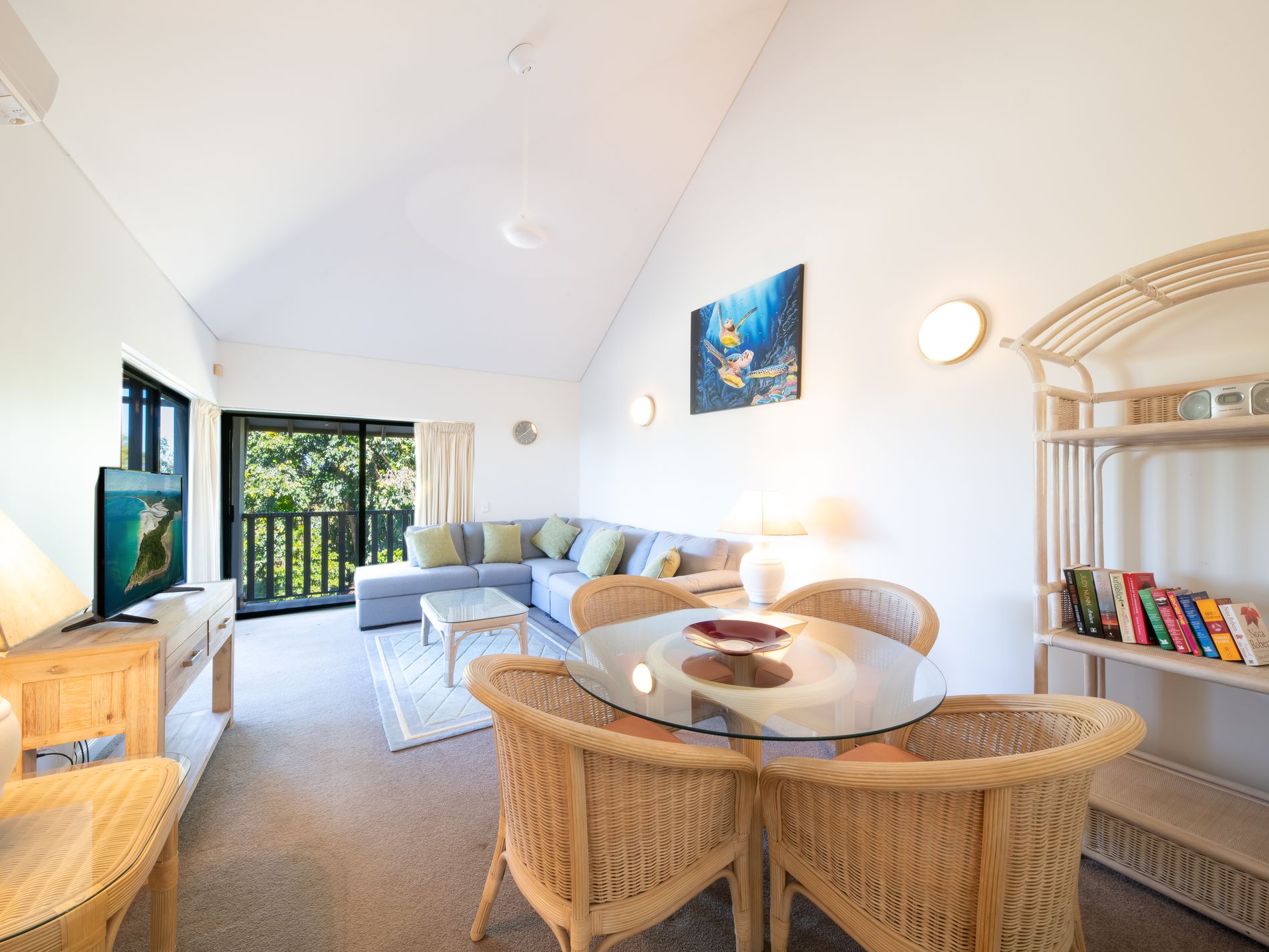1433 / 41 Kunapipi Road, Laguna Quays