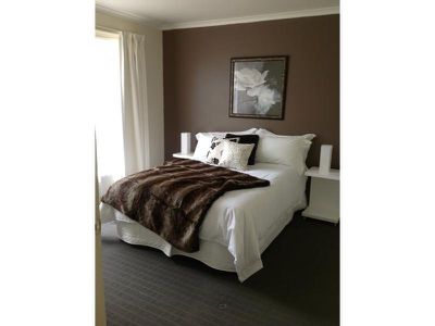 1 Burlington Crescent, Leopold