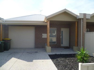 2 / 52 McClelland Street, Bell Park