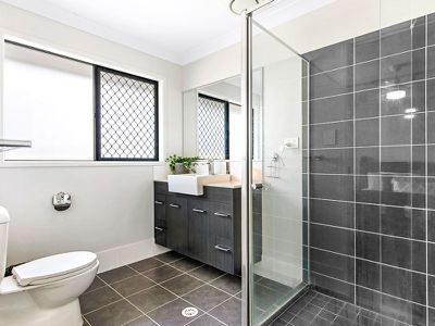 10 Longstaff Crescent, Pimpama
