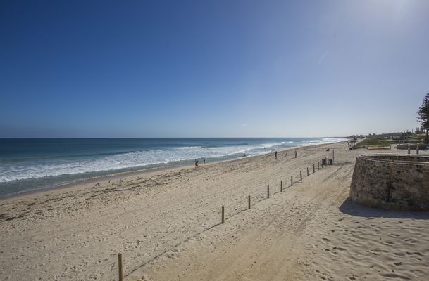 7 / 170 West Coast Highway, Scarborough