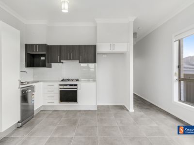 85a Lillywhite Circuit, Oran Park