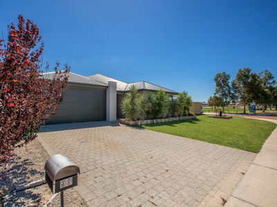93 Braidwood Drive, Australind