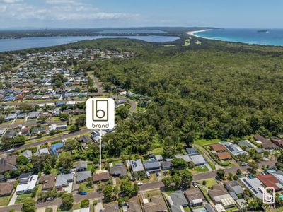 16 Nicholson Crescent, Toukley