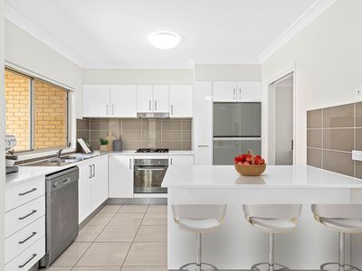 11 / 76 Essex Street, Berkeley