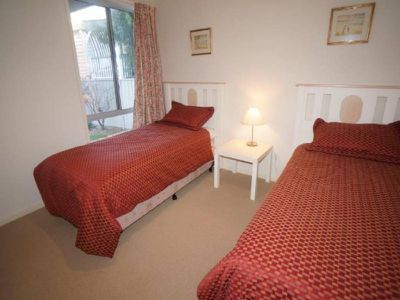 48A Moira Parade, Hawks Nest