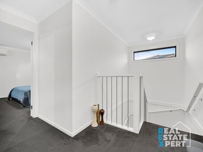 2 / 69 Somerville Road, Hampton Park