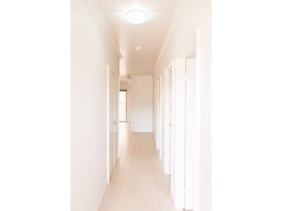 9 Hibiscus Way, Newman