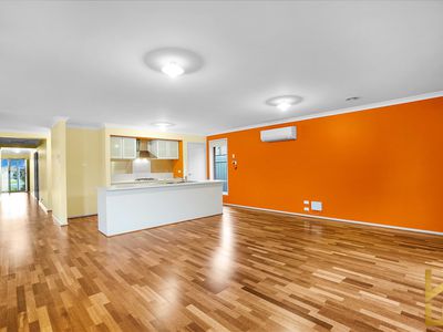 1194 Ison Road, Manor Lakes