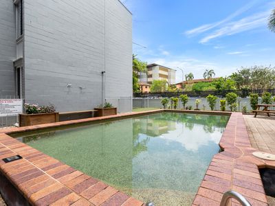 23 / 186 Lake Street, Cairns North