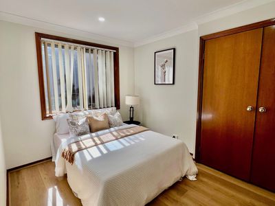 5 Bursaria Crescent, Glenmore Park