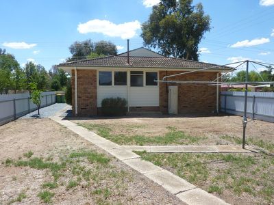 140 Hawkins Street, Howlong
