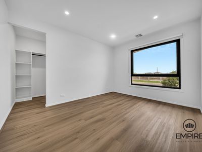 161 Villa Doria Drive, Clyde North